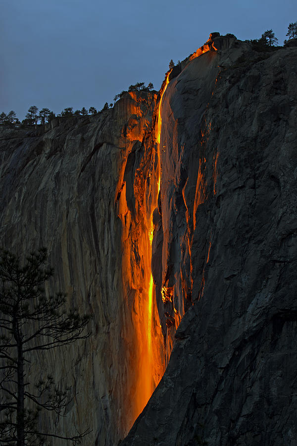 Yosemite Horsetail falls Photograph by Duncan Selby