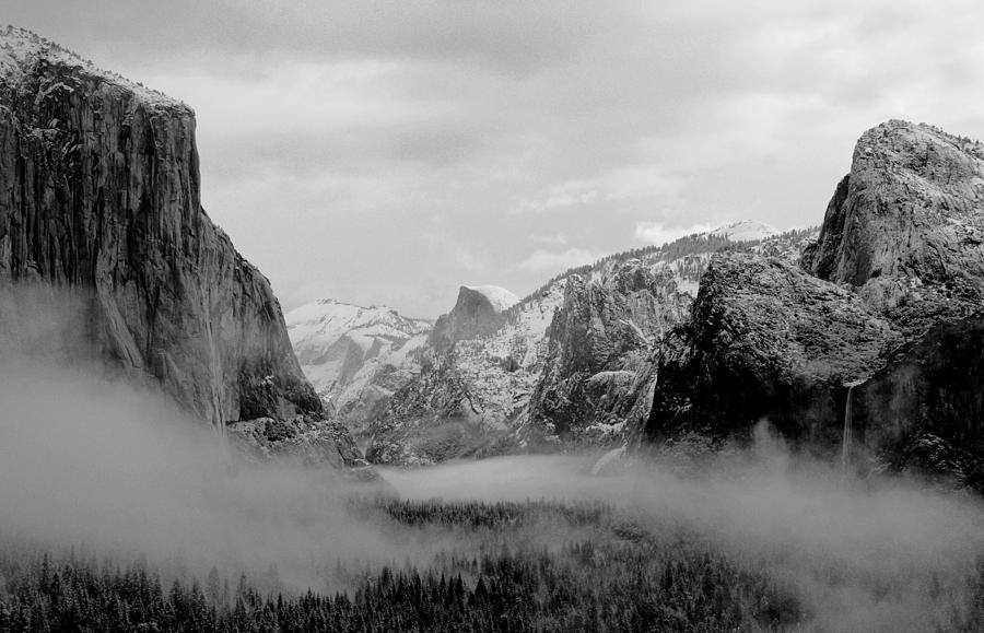 Yosemite Tunnel View on a Snowy Foggy Morning Photograph by Daniel Woodrum