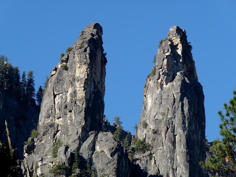 Yosemite Twin Spires Photograph by Jeff Lowe