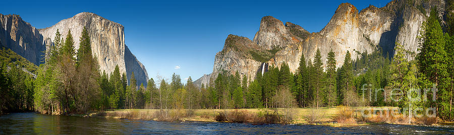 Yosemite valley and merced river Photograph by Jane Rix