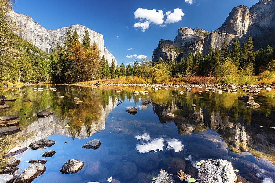 Yosemite Valley In Fall Photograph by Loic Lagarde