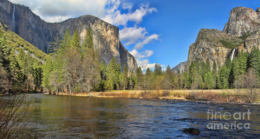Yosemite Valley Photograph by Jack Schultz