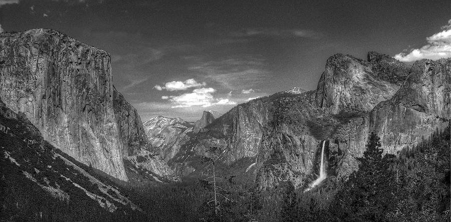 Yosemite Valley Panorama BW Photograph by Morgan Wright