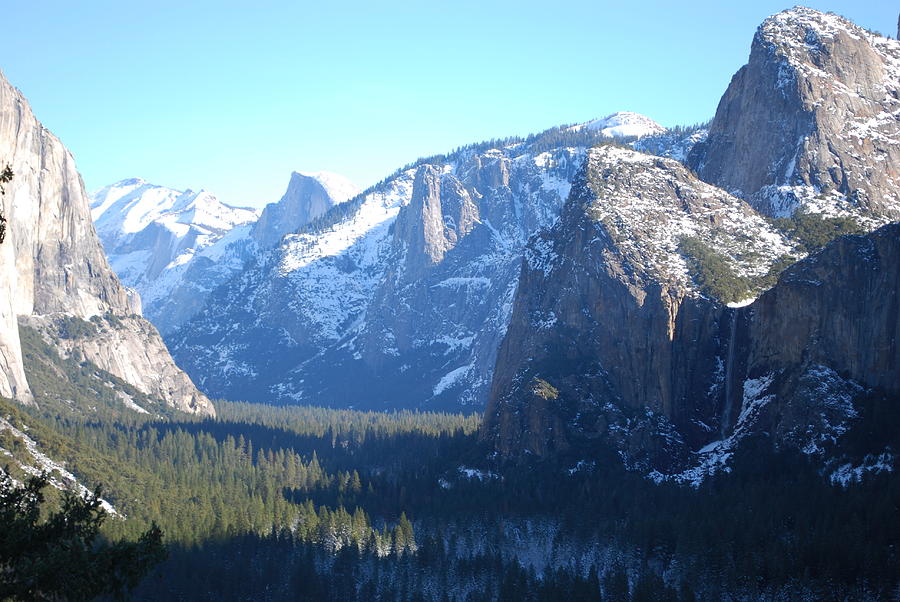 Yosemite Valley Photograph by Richard Hinger