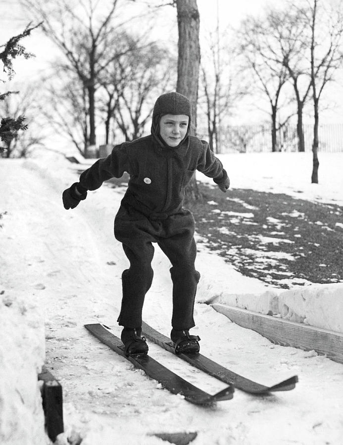 Young Skier Has Good Form Photograph by Underwood Archives