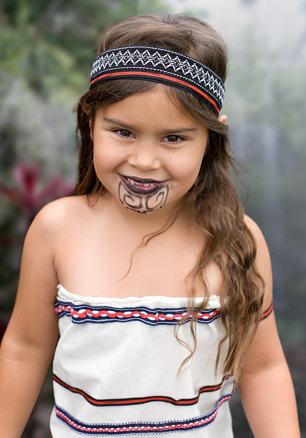 Young Traditional Maori Girl Photograph by Chemc