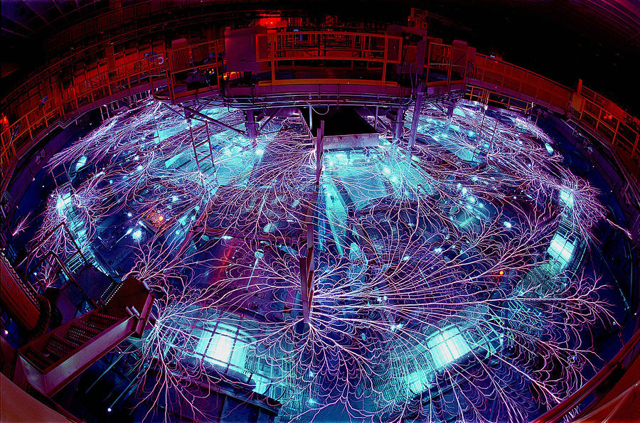 Z Pulsed Power Facility, X-ray Generator Photograph by Science Source