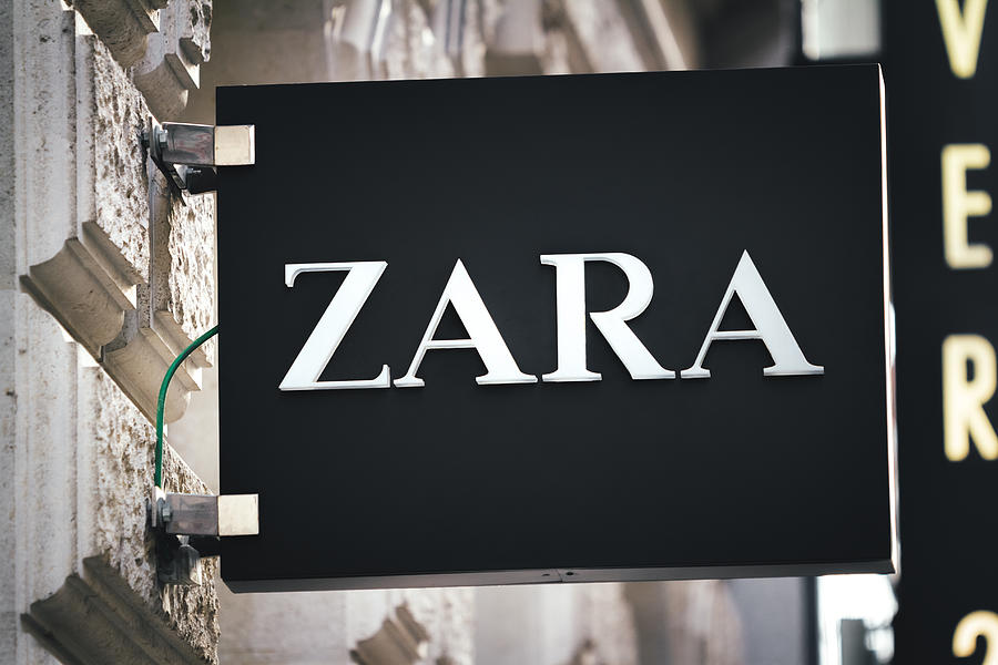 Zara Sign In Vienna Photograph by Borchee