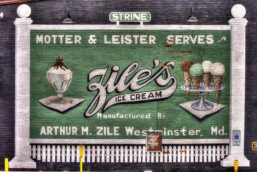 Ziles Ice Cream Mural - Taneytown Carroll County MD Photograph by Michael Mazaika