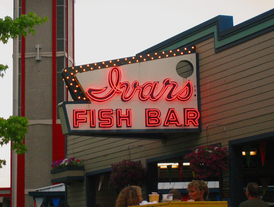  Iconic Ivars Fish Bar Neon Photograph by Kym Backland