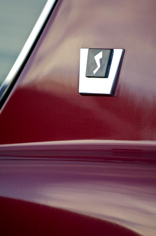 1964 Studebaker Avanti Emblem Photograph by Jill Reger