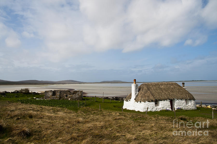 Building Cottage Thatched White Walls 1 Photograph By Hugh Mckean Pixels Building Cottage Thatched White Walls 1 Photograph By Hugh Mckean Pixels