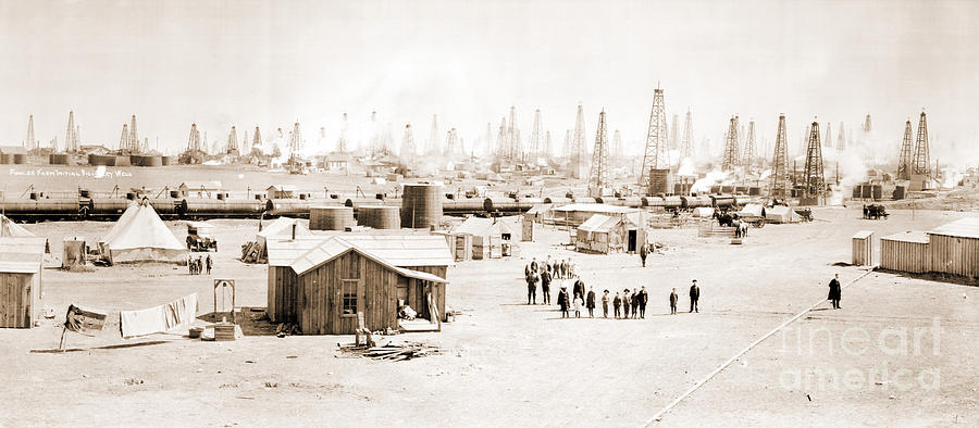 Burkburnett, Texas, Oil Field #1 Photograph by Photo Researchers