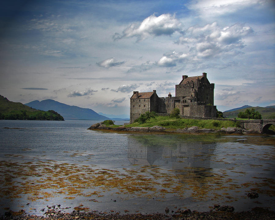 Castle In The Loch by Vicki Lea Eggen