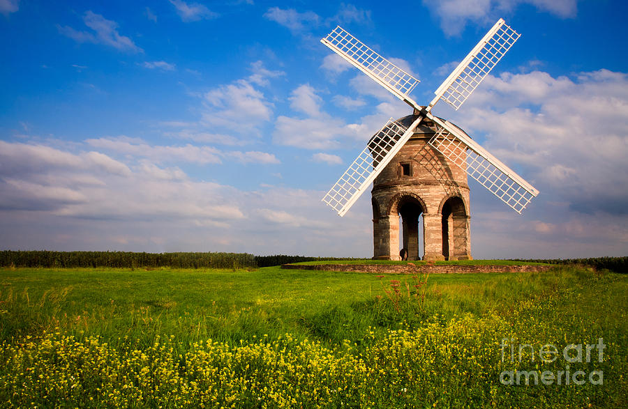 Chesterton Windmill Photograph by Radoslav Toth | Fine Art America