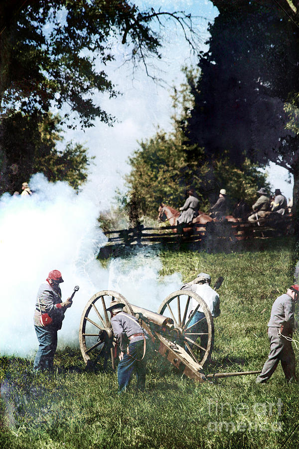 Confederate Soldiers at the Canon  #1 Photograph by Stephanie Frey