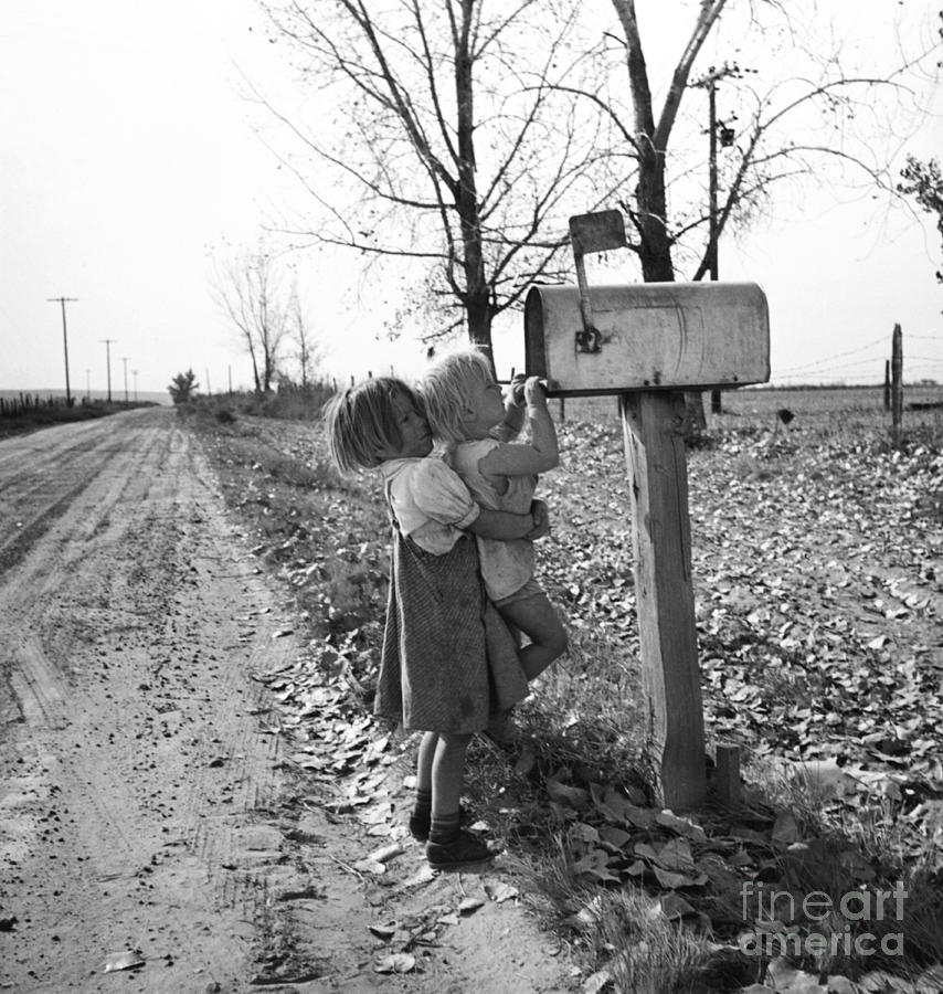 Depression Era Rural America #1 Photograph by Photo Researchers
