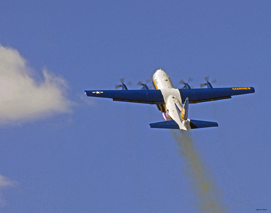 Fat Albert 01 Photograph by Jeff Stallard - Fine Art America