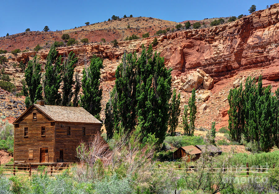 Historic Bicknell Grist Mill - Utah Photograph by Gary Whitton