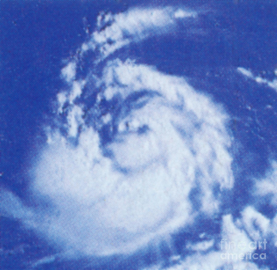 Science Photograph - Hurricane Sequence, 2 Of 3 #1 by Science Source