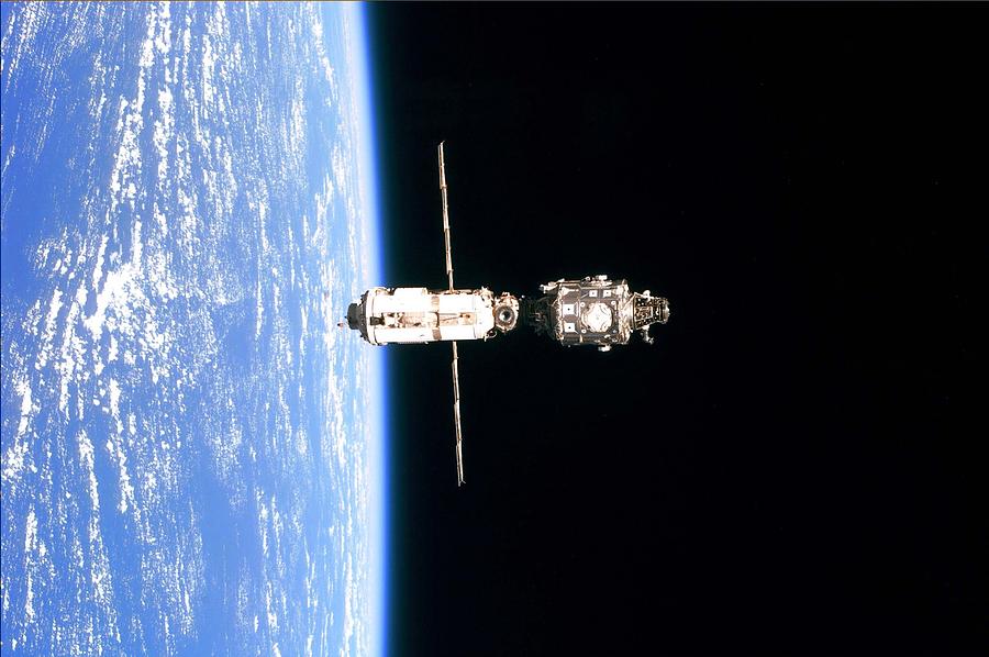 History Photograph - International Space Station In 1999 #1 by Everett