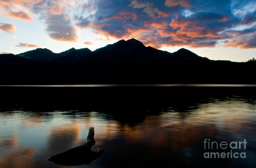 Jasper National Park Photograph - Jasper - Pyramid Lake Sunset #1 by Terry Elniski