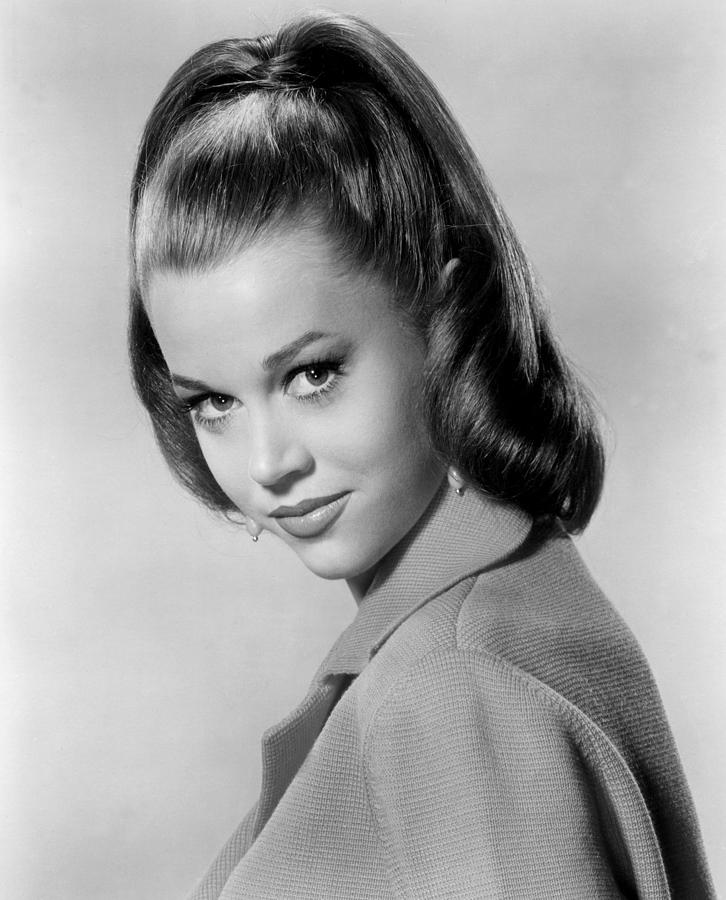 Joy House, Jane Fonda, 1964 Photograph by Everett