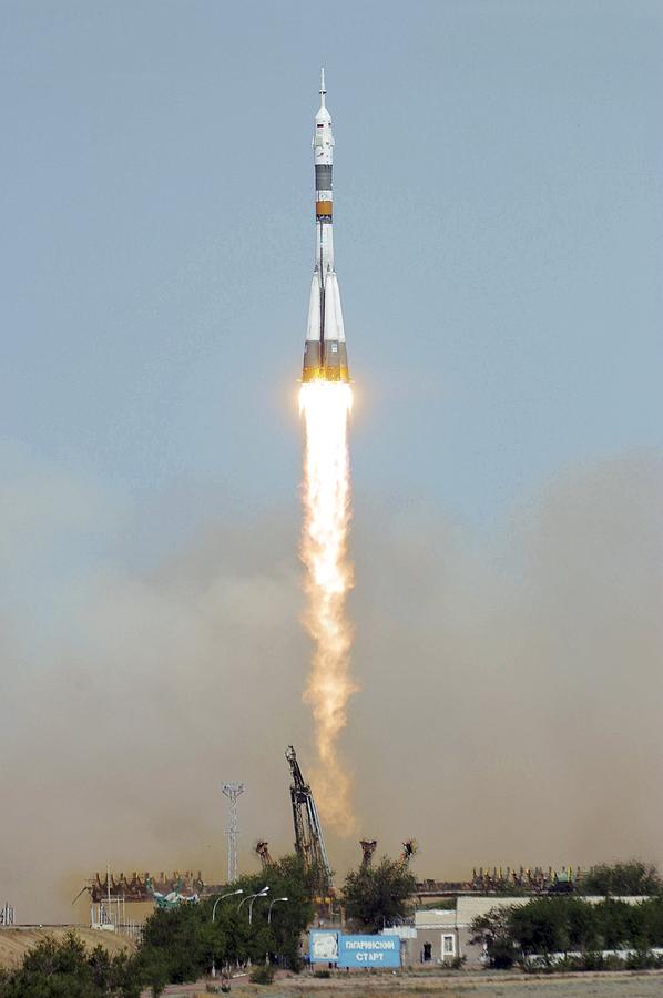 Launch Of Soyuz Tma-15 Mission Photograph by Ria Novosti