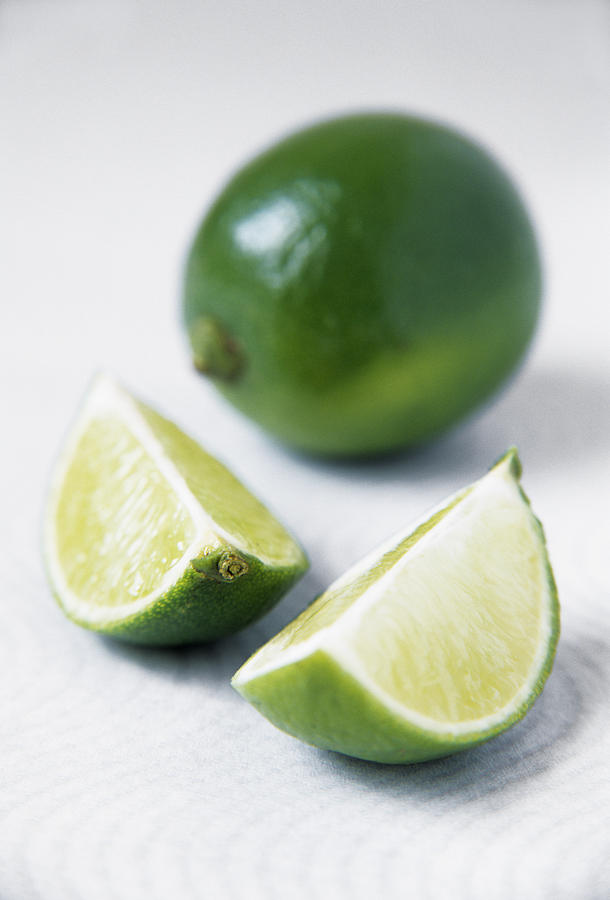 Still Life Photograph - Limes #1 by Veronique Leplat