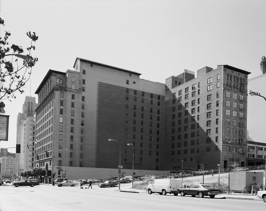 Los Angeles, Subway Terminal Building Photograph by Everett Pixels