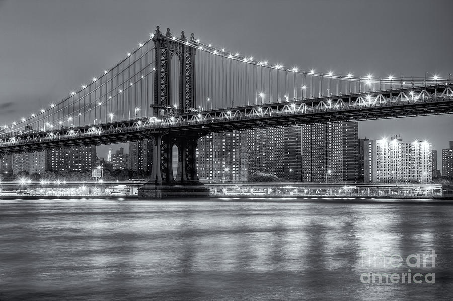 Manhattan Bridge II Photograph by Clarence Holmes