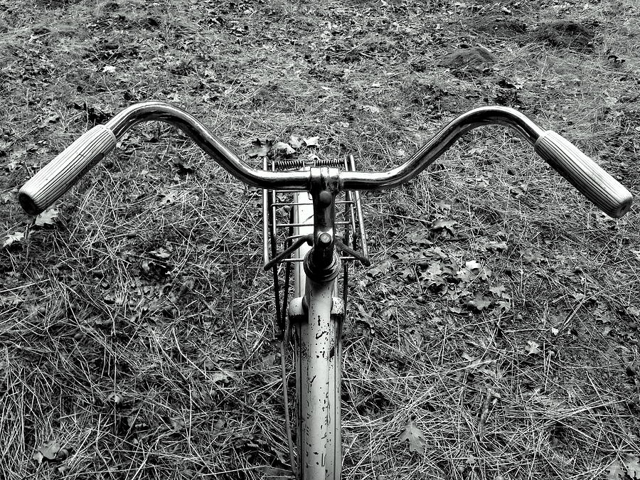 Black And White Photograph - No Hands #1 by Skye Zambrana