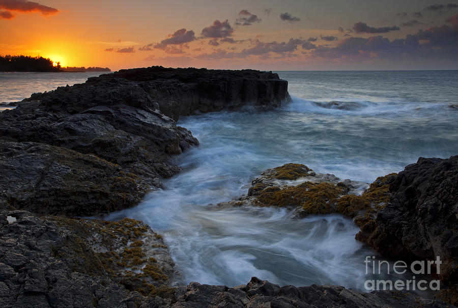 Paradise Photograph - North Shore Sunset #1 by Michael Dawson