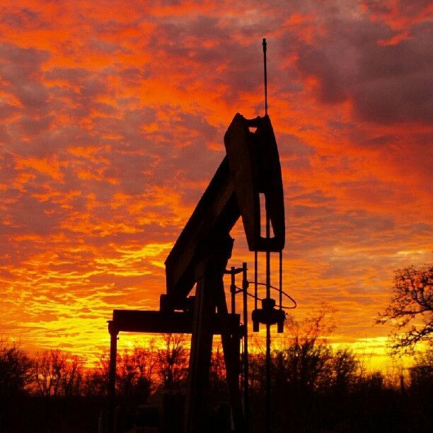 Oil Pump Beneath A Blazing Sky #1 Photograph by James Granberry