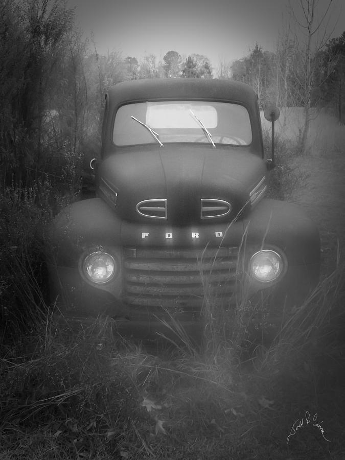 Old Ford #1 Photograph by T Cairns