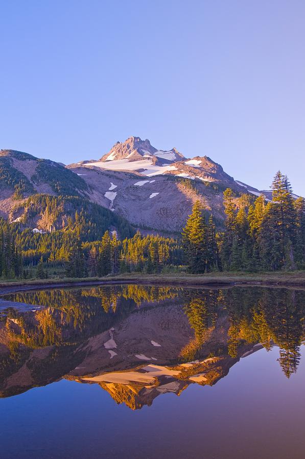 Oregon, United States Of America Mt Photograph by Dan Sherwood - Fine ...