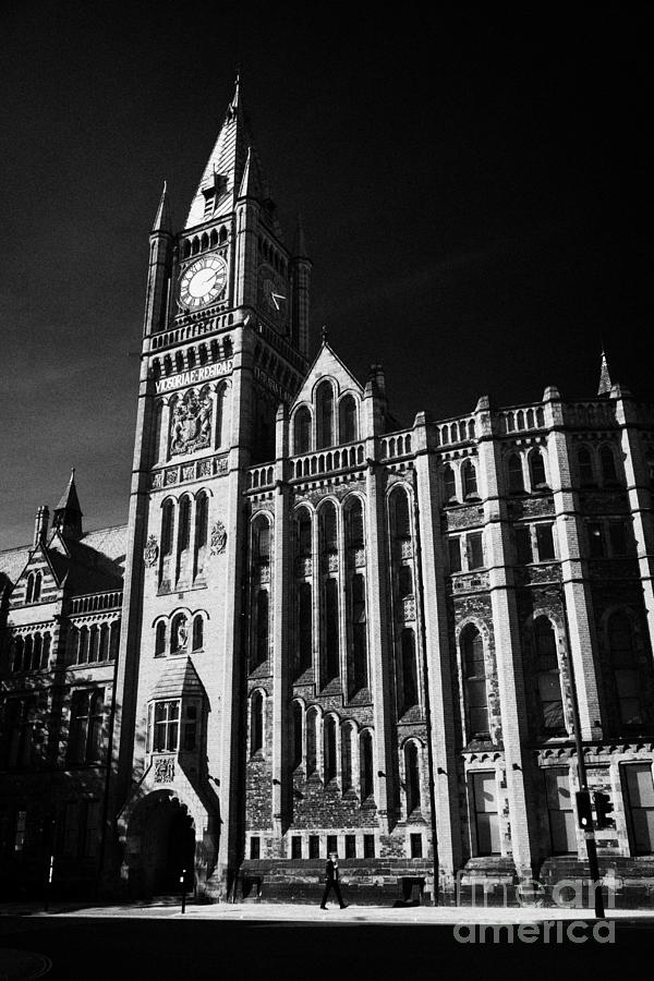 Original Redbrick Victoria Building Of The University Of Liverpool ...