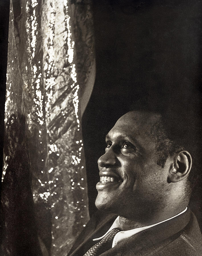 Music Photograph - Paul Robeson (1898-1976) #1 by Granger