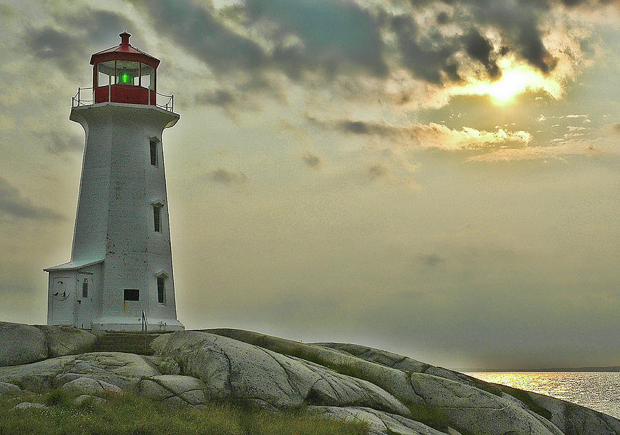 Peggys Cove Lighthouse Photograph By Ginette Thibault - Pixels