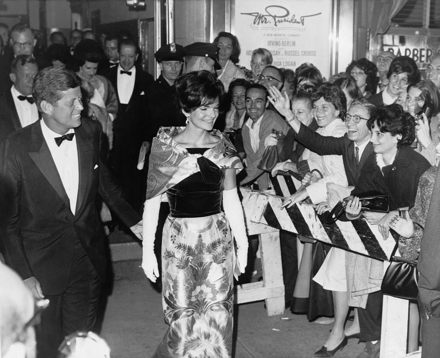 President And Mrs John F Kennedy Photograph By Everett 