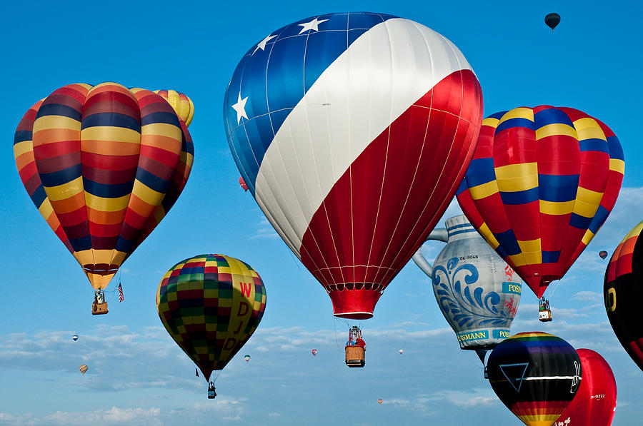 Red White and Balloons Photograph by Jim Chamberlain - Fine Art America