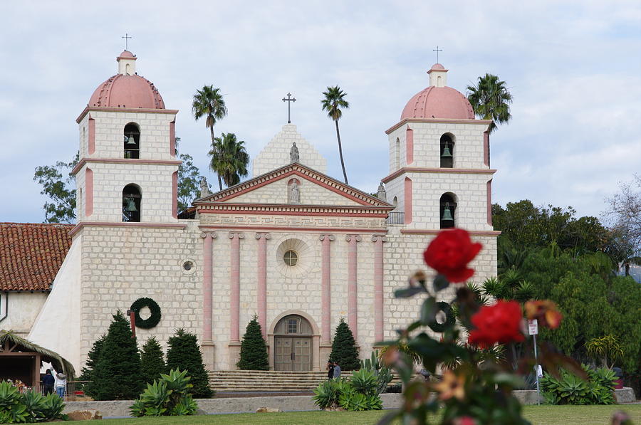Santa Barbara Mission #1 Photograph by Jeff Lowe