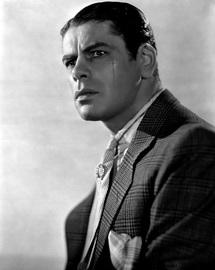 Movie Photograph - Scarface, Paul Muni, 1932 #1 by Everett