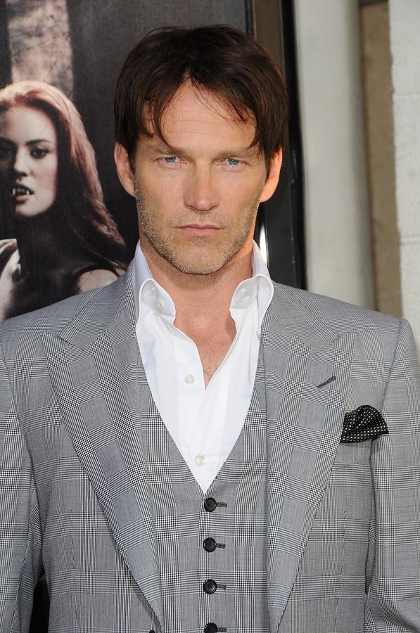Portrait Photograph - Stephen Moyer At Arrivals For True #1 by Everett