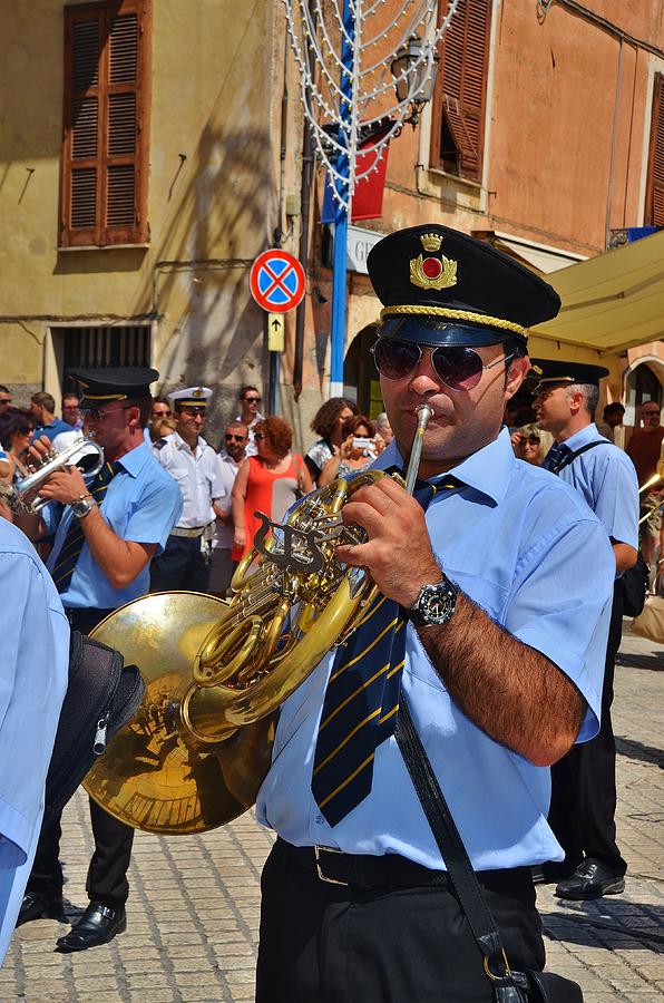 The fanfare Photograph by Dany Lison