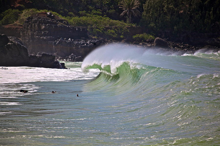 waves at Waimea Bay Photograph by Eddie Freeman - Fine Art America