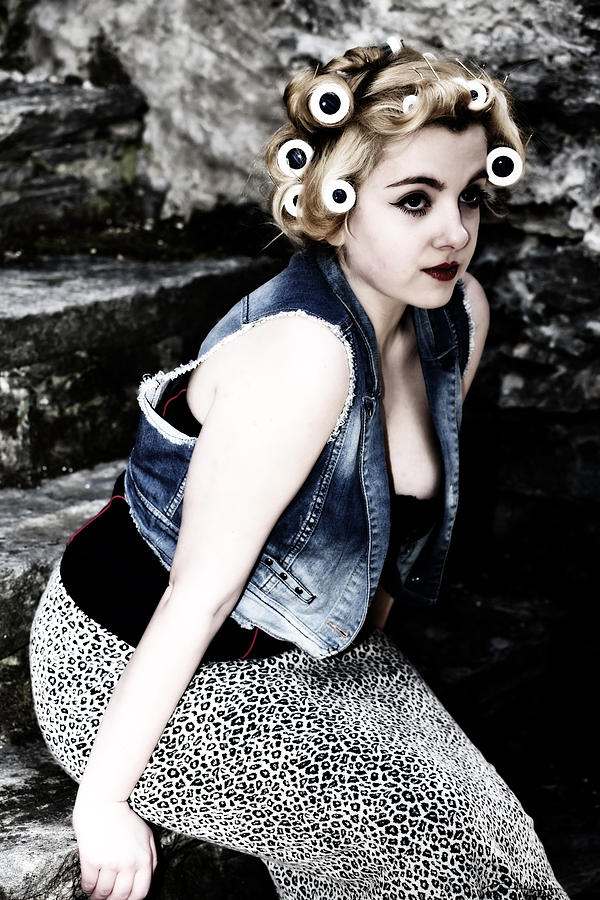 Young Photograph - Woman With Curlers #1 by Joana Kruse