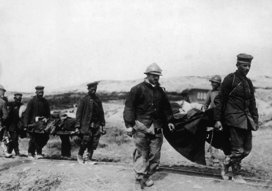 1910s Photograph - World War I, Wounded American Soldiers #1 by Everett