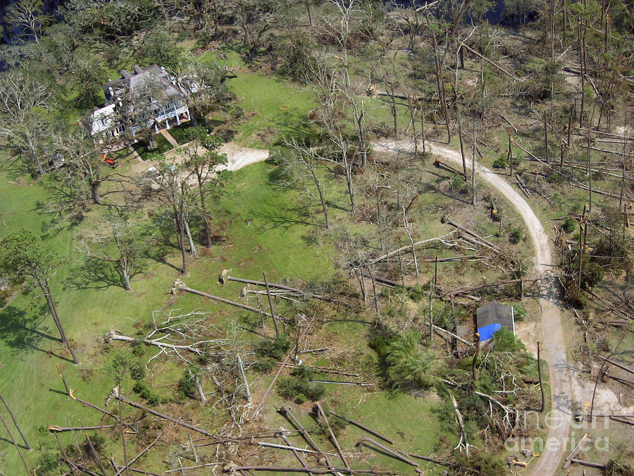 Hurricane Katrina Damage #11 Photograph by Science Source
