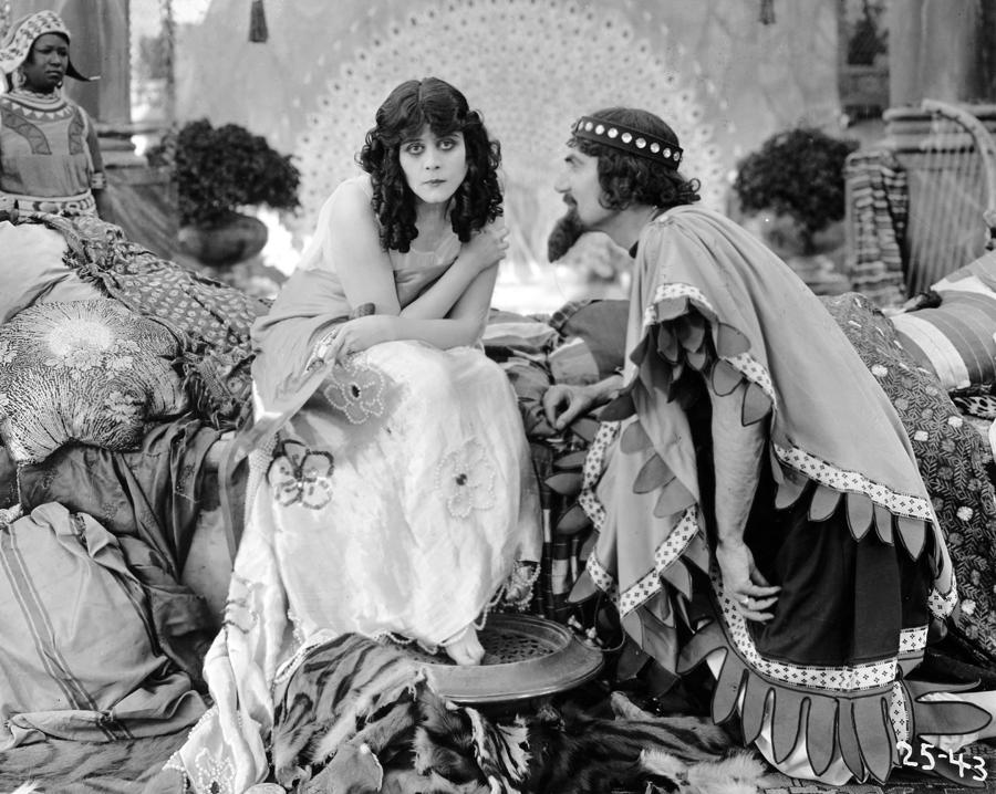 Theda Bara (1885-1955) #13 Photograph by Granger